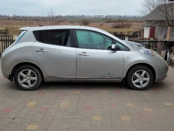 Авто Nissan Leaf 2014 № 8873985