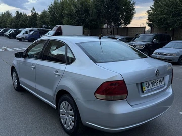 Авто Volkswagen Polo 2012 № 8874229