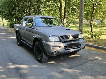 Авто Mitsubishi L 200 2003 № 8874283