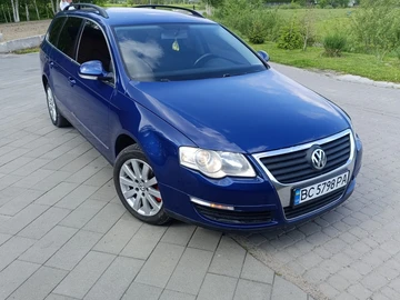 Авто Volkswagen Passat Variant 2006 № 8874318