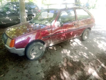Авто ЗАЗ 1102 1998 № 8874452
