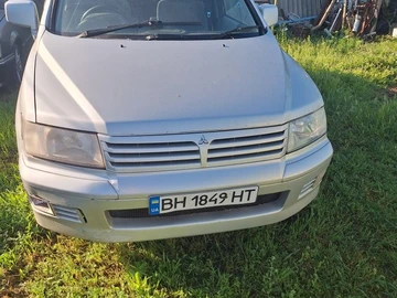 Авто Mitsubishi Space Wagon 2000 № 8874455