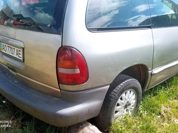 Авто Chrysler Grand Voyager 1998 № 8874528