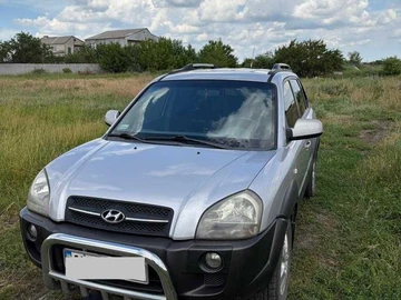 Авто Hyundai Tucson 2004 № 8874700