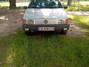 Авто Volkswagen Passat Sedan 1991 № 8874853
