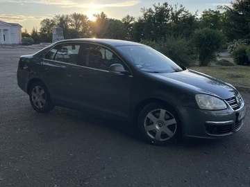 Авто Volkswagen Jetta 2007 № 8875242
