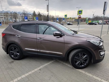 Авто Hyundai Santa Fe 2014 № 8875268
