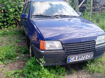 Авто Opel Kadett 1987 № 8875271
