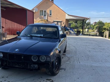 Авто BMW 5 Серия 1992 № 8875279
