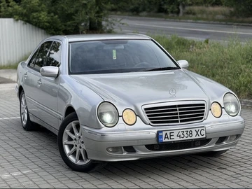 Авто Mercedes E Серия 2000 № 8875280