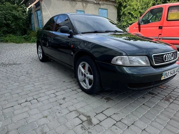 Авто Audi A4 1995 № 8875294