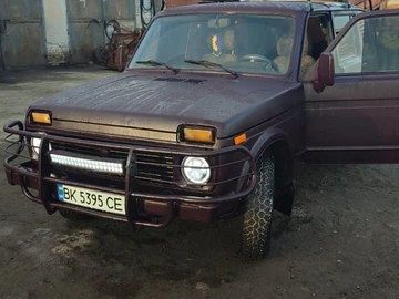 Авто ВАЗ 2121 2002 № 8875460
