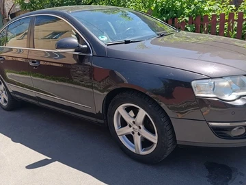 Авто Volkswagen Passat Sedan 2005 № 8875625