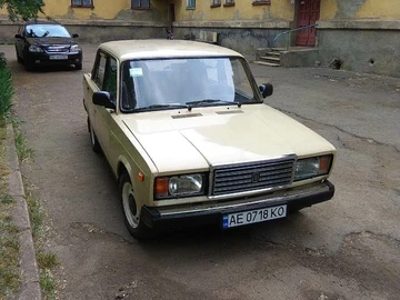 Авто ВАЗ 2107 1991 № 8875697
