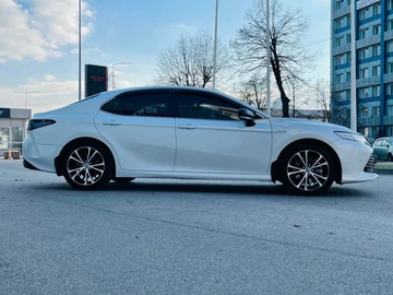 Авто Toyota Camry 2020 № 8875824