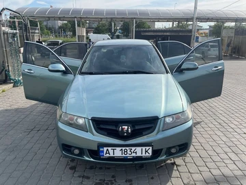 Авто Honda Accord 2004 № 8875862