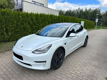Авто Tesla Model 3 2020 № 8875979