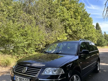 Авто Volkswagen Passat Variant 2002 № 8876029