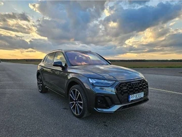 Авто Audi Q5 2022 № 8876086