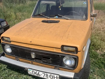 Авто ВАЗ 2121 1980 № 8876099