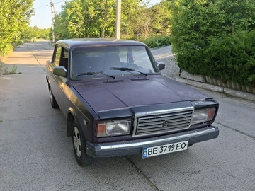Авто ВАЗ 2107 2004 № 8876213