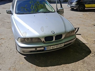 Авто BMW 5 Серия 2000 № 8876393