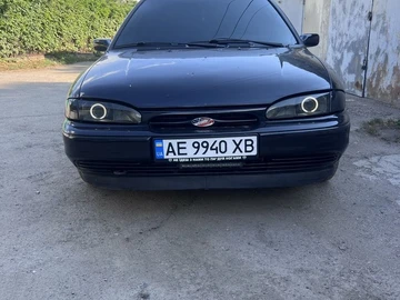 Авто Ford Mondeo 1993 № 8876394