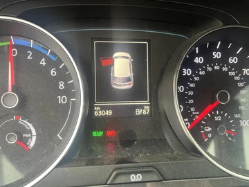 Авто Volkswagen Golf 2016 № 8876662