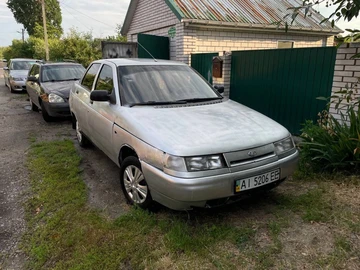Авто ВАЗ 2110 2003 № 8876678