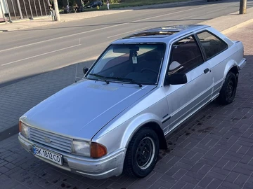 Авто Ford Escort 1990 № 8876699