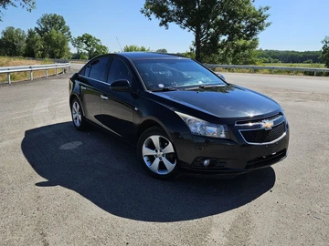Авто Chevrolet Cruze 2010 № 8876804
