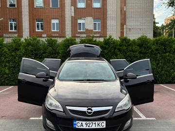 Авто Opel Astra 2011 № 8876892