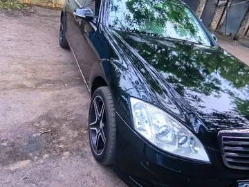 Авто Mercedes 500 2005 № 8877223