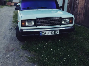 Авто ВАЗ 2107 2001 № 8877256