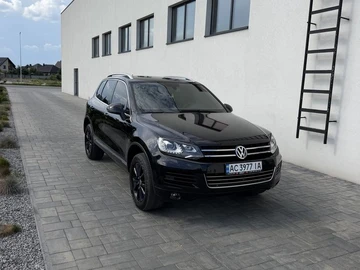 Авто Volkswagen Touareg 2012 № 8877459