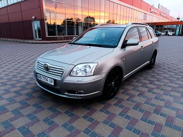 Авто Toyota Avensis 2004 № 8877504