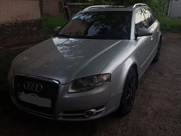 Авто Audi S4 2005 № 8877573