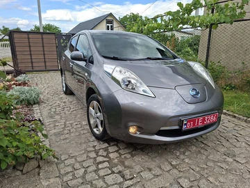Авто Nissan Leaf 2016 № 8877736