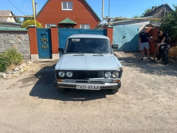Авто ВАЗ 2106 1993 № 8877792