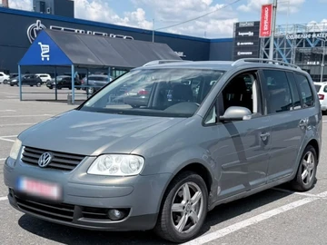 Авто Volkswagen Touran 2007 № 8877851