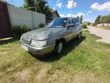 Авто ВАЗ 2110 2003 № 8877913