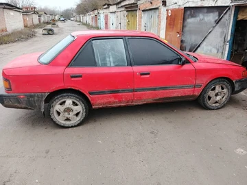 Авто Mazda 323 1999 № 8877990
