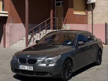 Авто BMW 5 Серия 2004 № 8878140