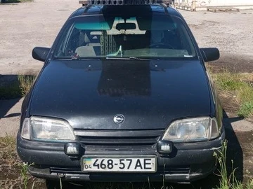 Авто Opel Omega 1990 № 8878161
