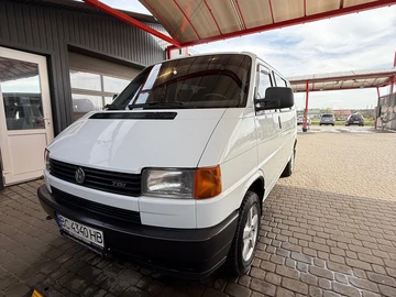 Авто Volkswagen Transporter 1994 № 8878197