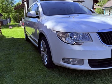 Авто Skoda Superb 2011 № 8878299