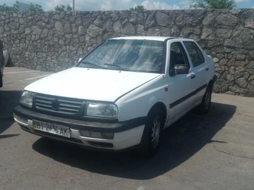 Авто Volkswagen Vento 1994 № 8878389