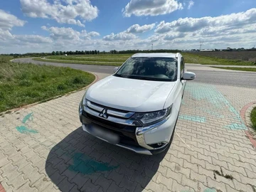 Авто Mitsubishi Outlander 2017 № 8878416