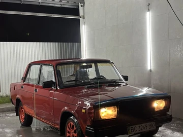 Авто ВАЗ 2107 1997 № 8878534
