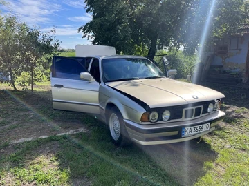 Авто BMW 5 Серия 1989 № 8878565